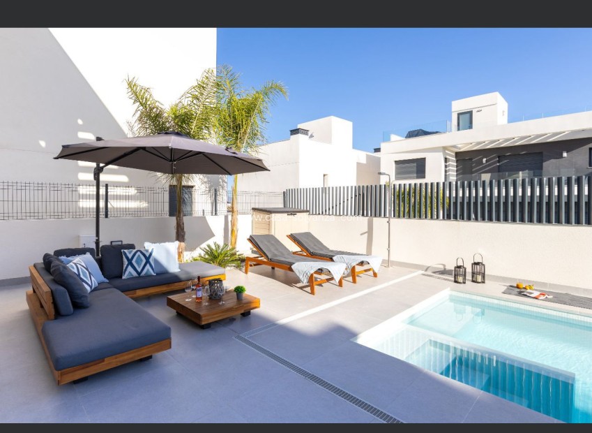 Resale - Villa - Algorfa - La Finca Golf Resort