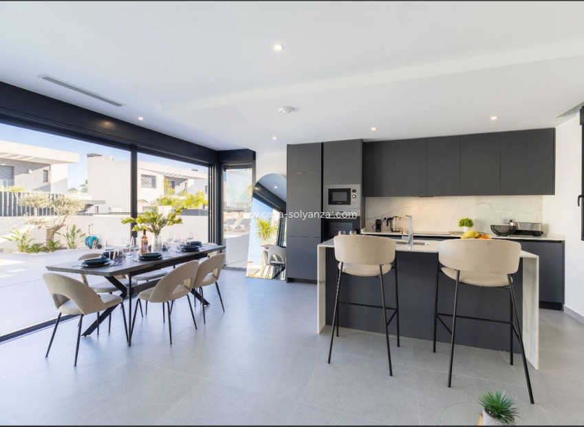 Resale - Villa - Algorfa - La Finca Golf Resort