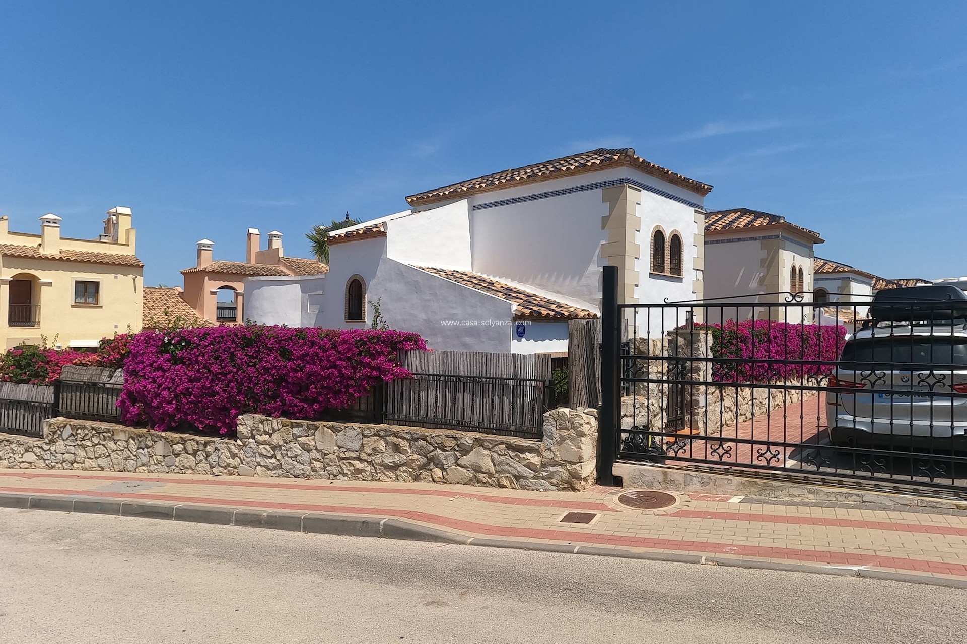 Resale - Villa - Algorfa - La Finca Golf Resort
