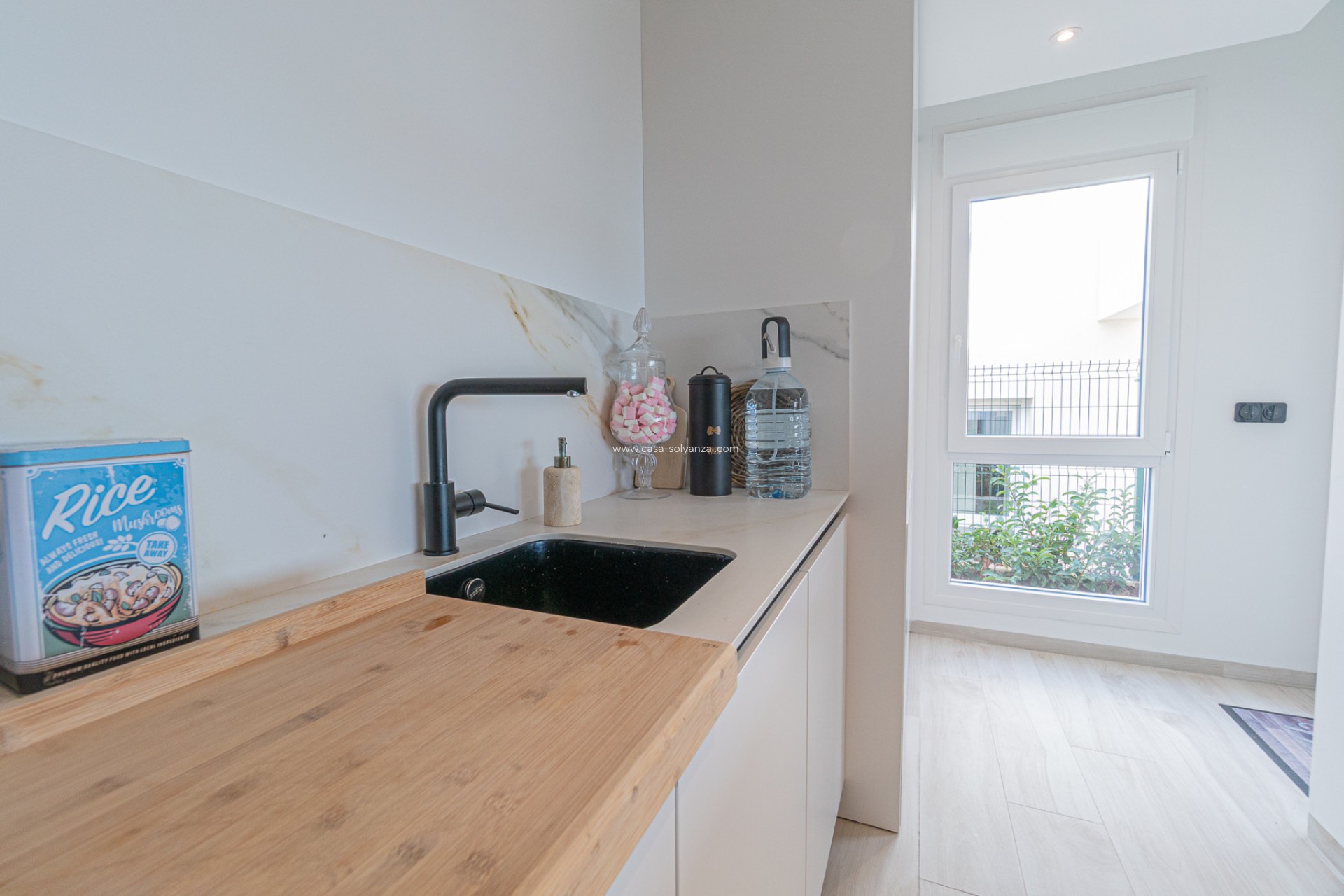 Resale - Villa - Algorfa - La Finca