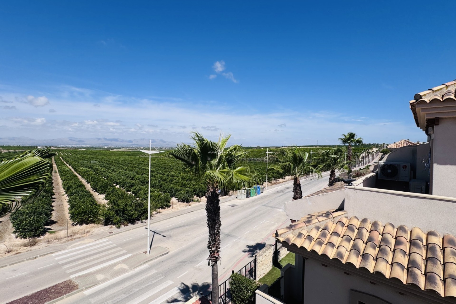 Resale - Villa - Algorfa