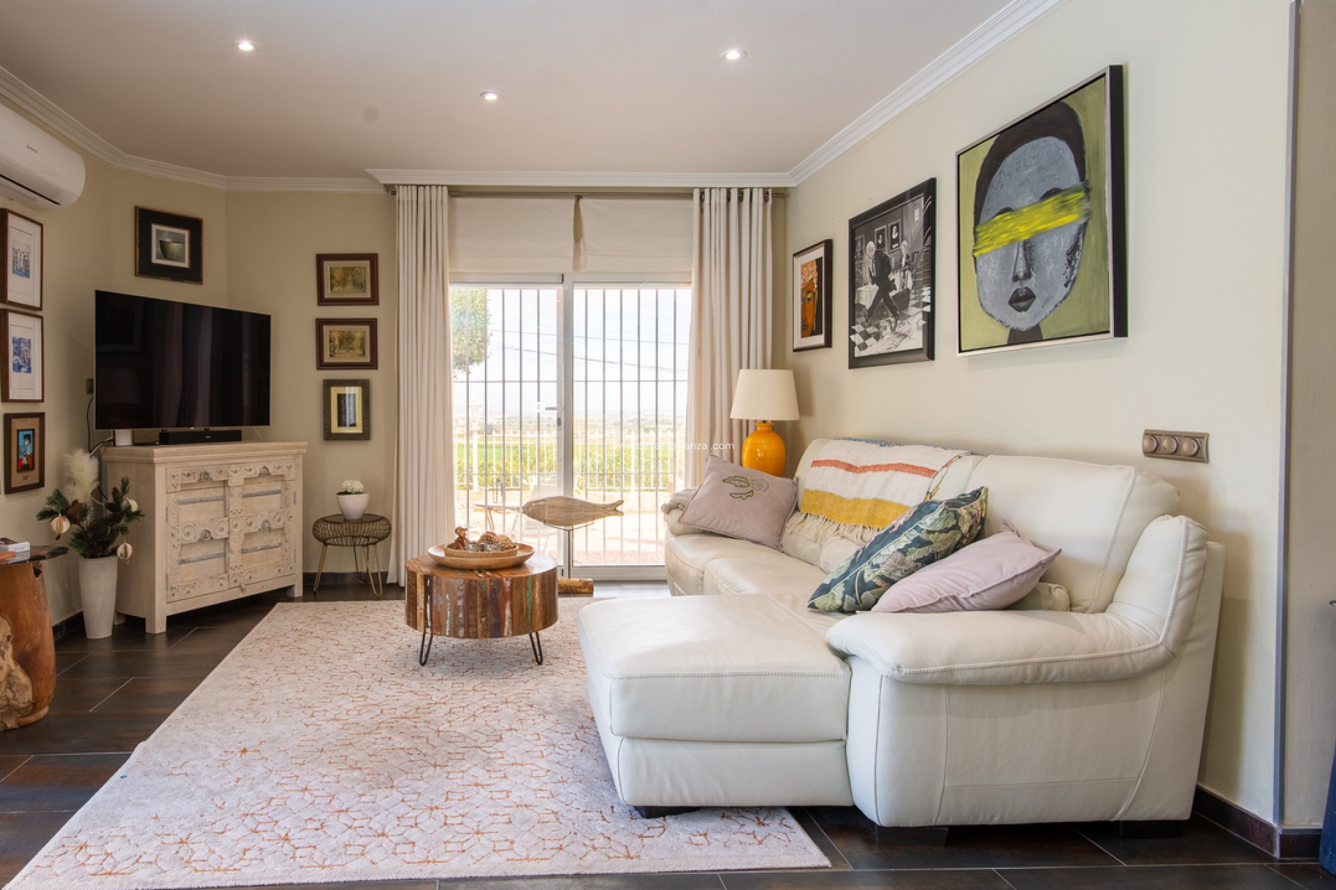 Resale - Villa - Algorfa