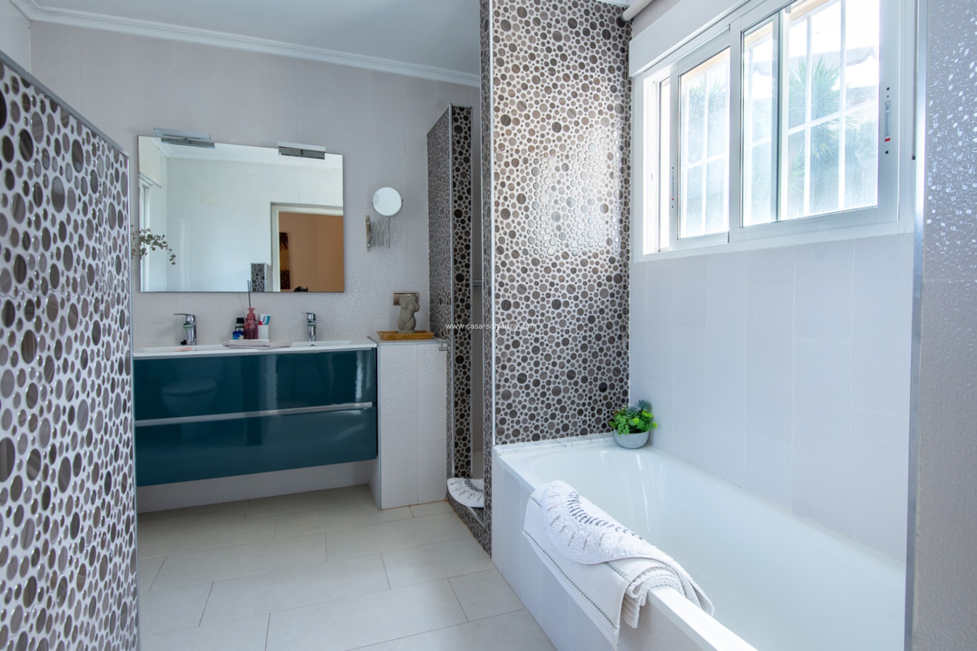 Resale - Villa - Algorfa