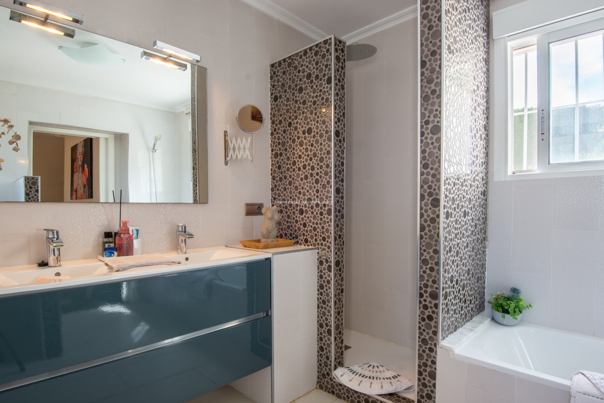 Resale - Villa - Algorfa