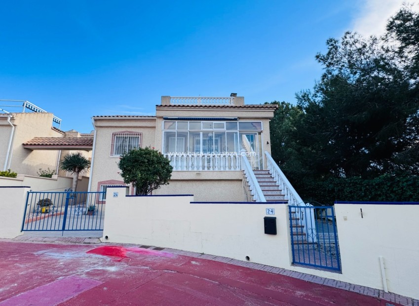 Resale - Villa - Algorfa