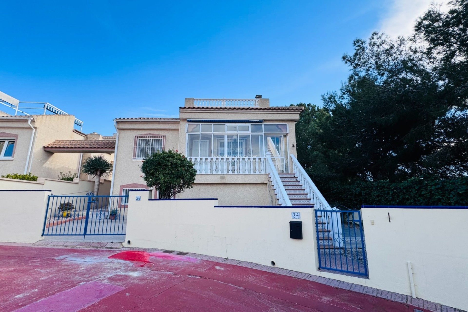 Resale - Villa - Algorfa
