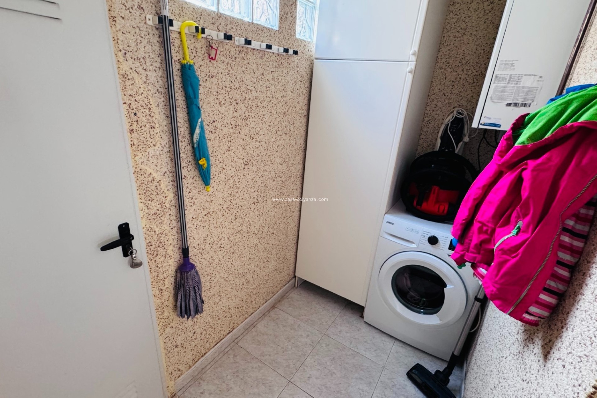 Resale - Villa - Algorfa