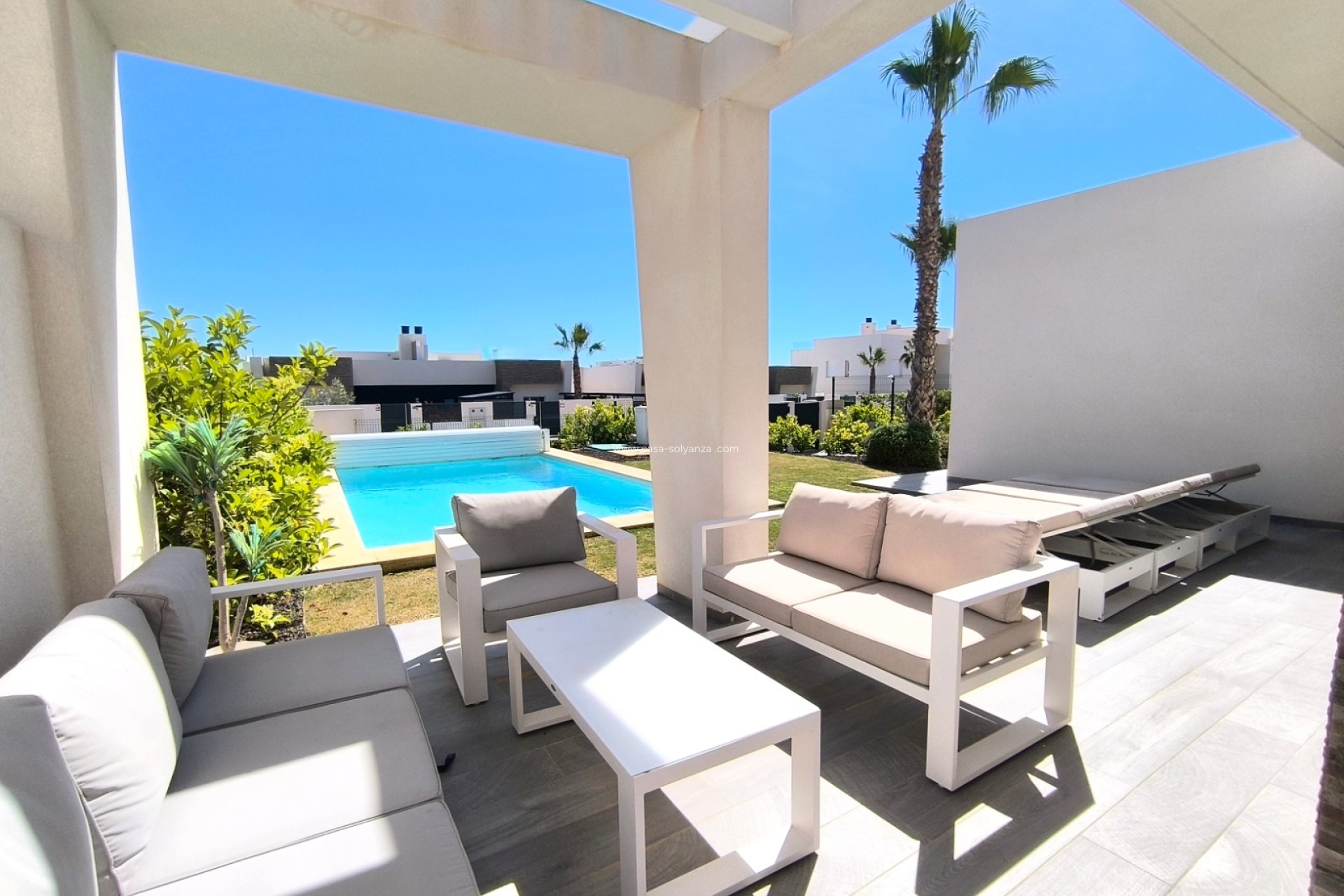 Resale - Villa - Algorfa