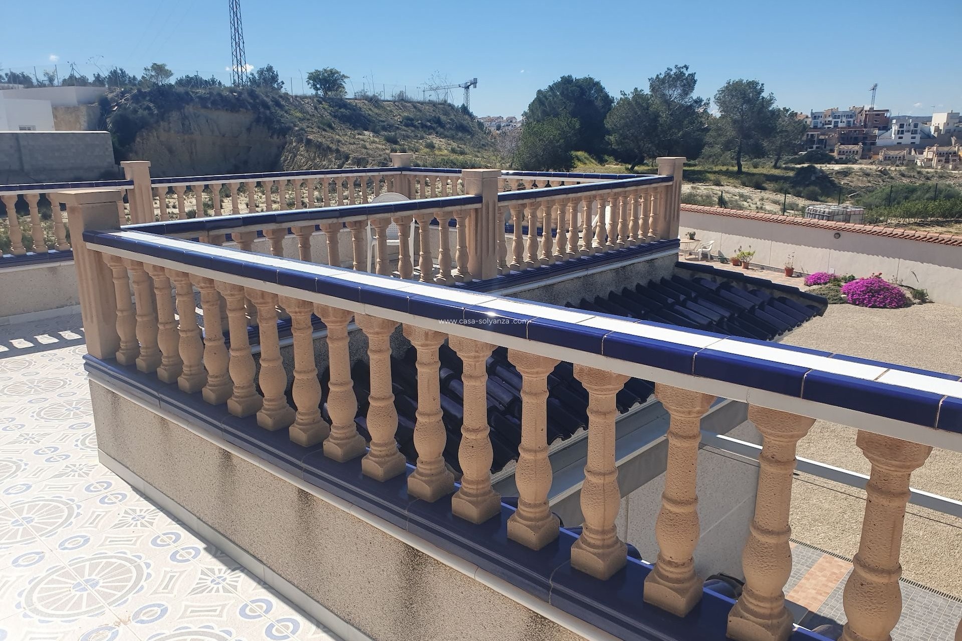 Resale - Villa - Algorfa