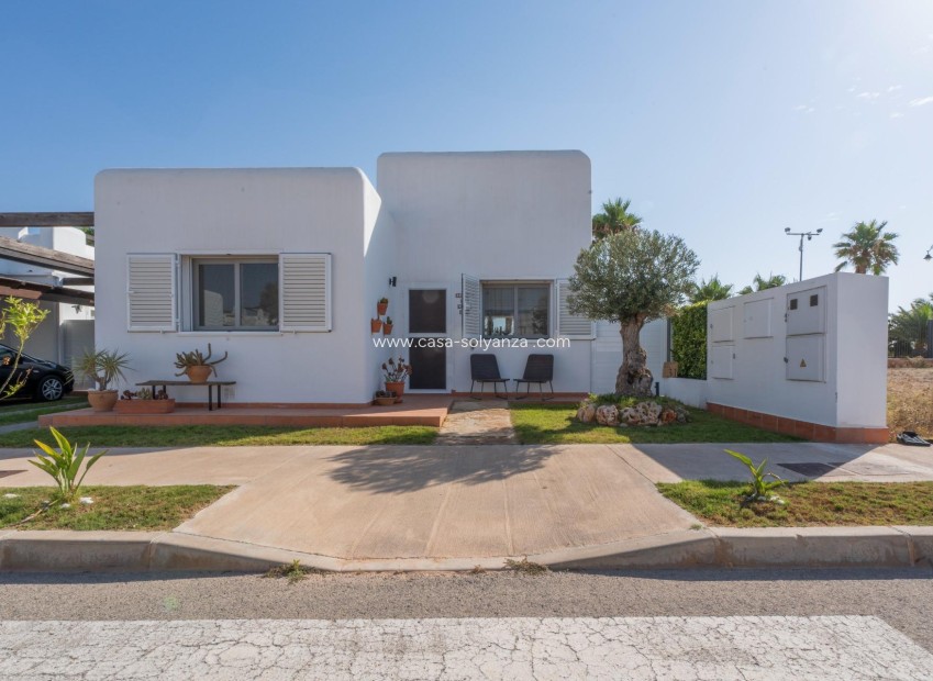 Resale - Villa - Alhama de Murcia - Condado De Alhama