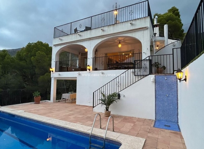 Resale - Villa - Altea - Costa Blanca