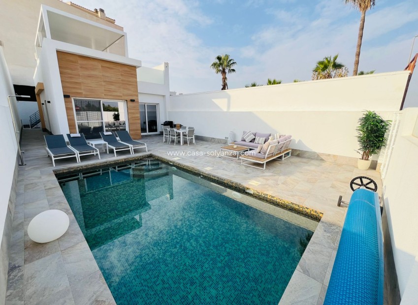 Resale - Villa - Avileses - Inland