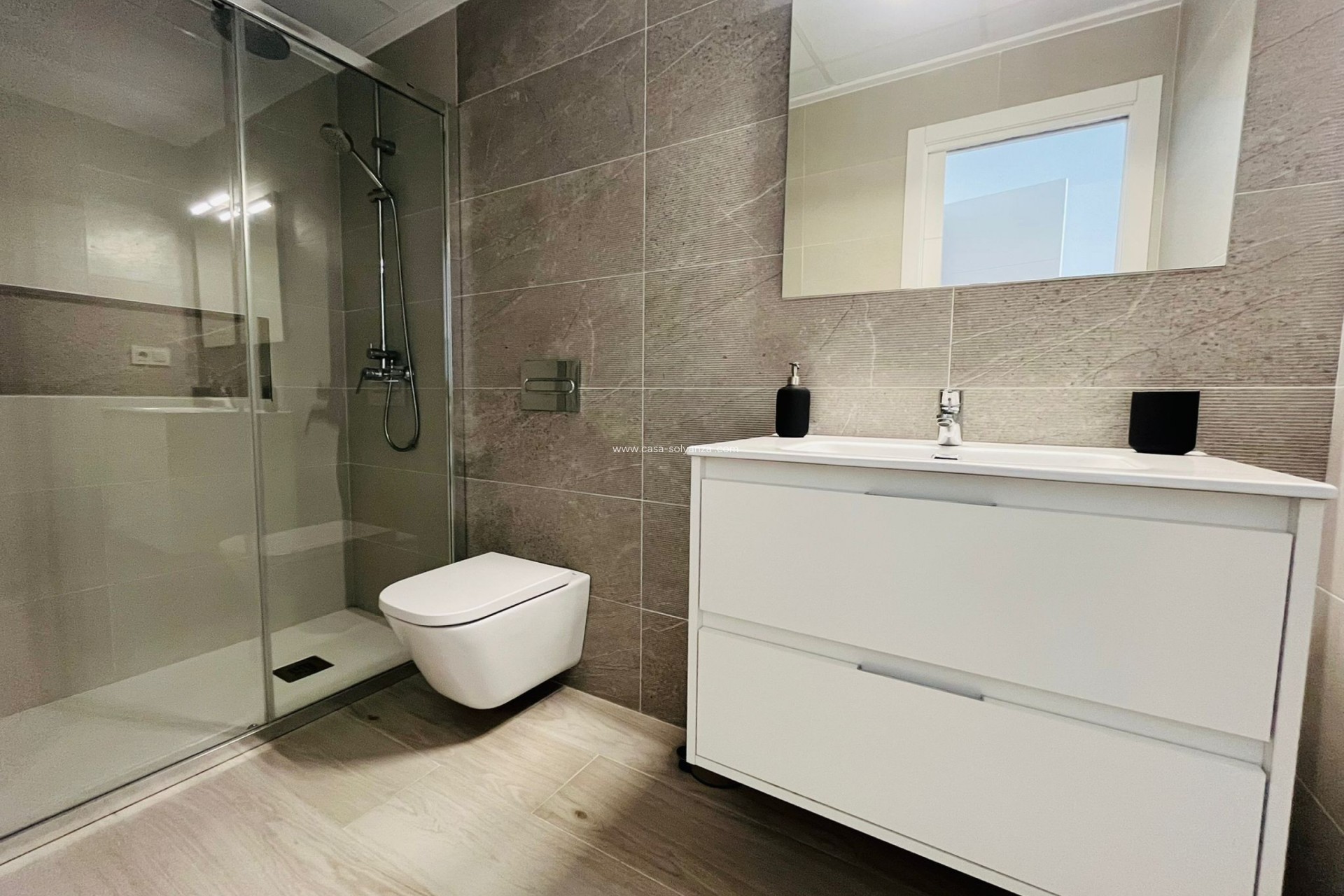 Resale - Villa - Avileses - Inland