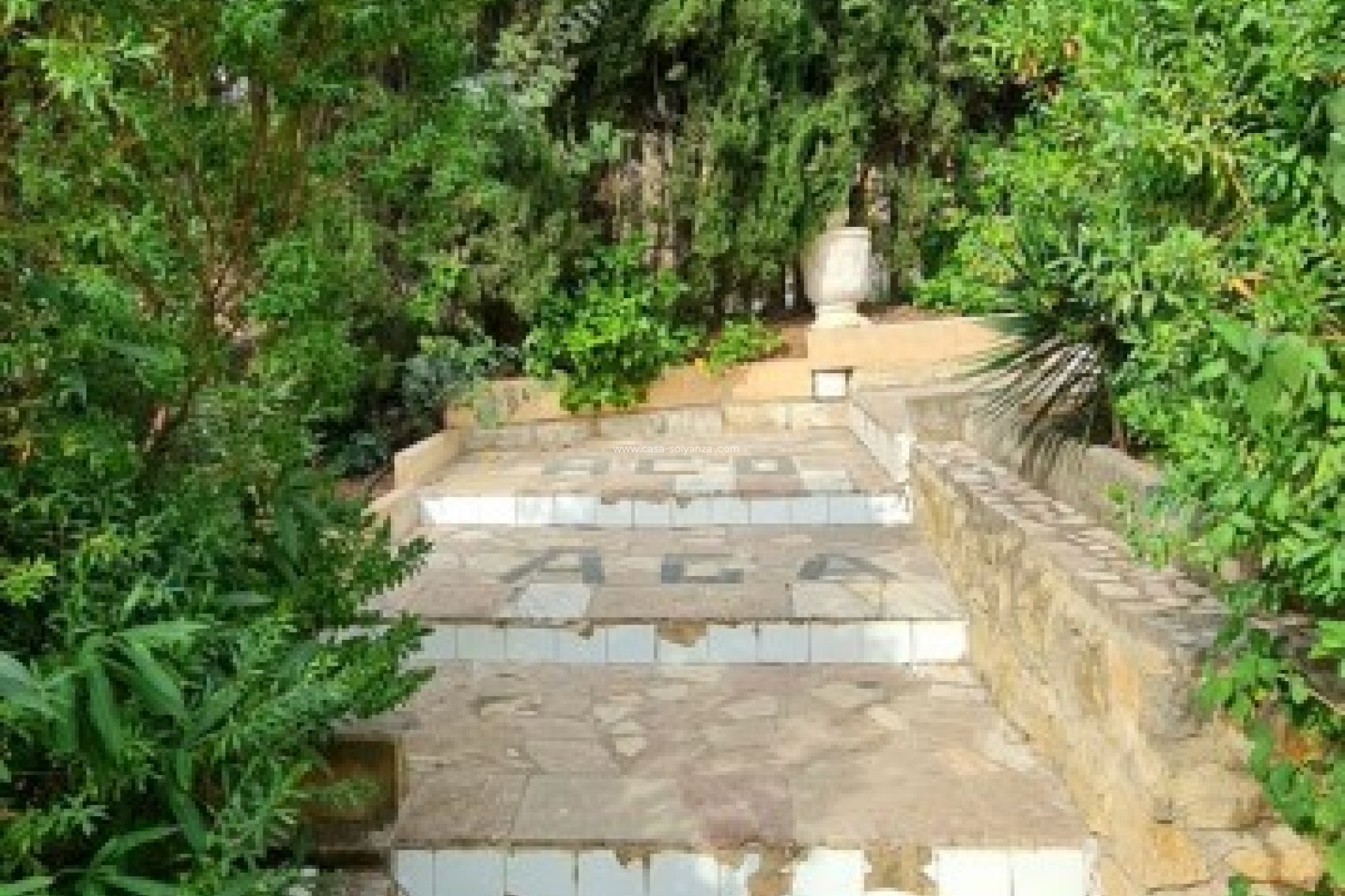 Resale - Villa - Benidorm - Costa Blanca