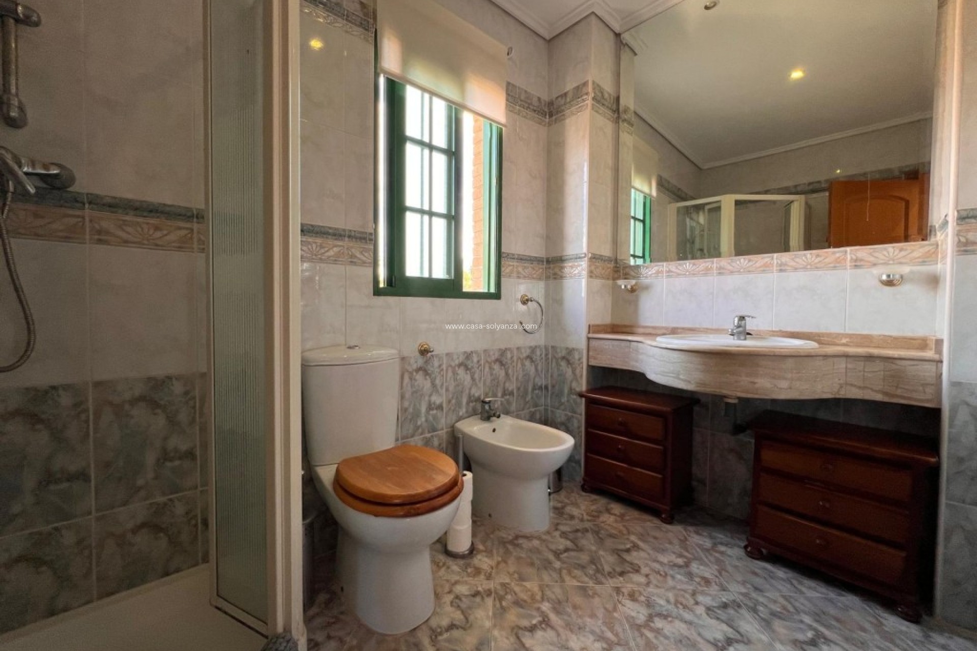 Resale - Villa - Benidorm - Costa Blanca