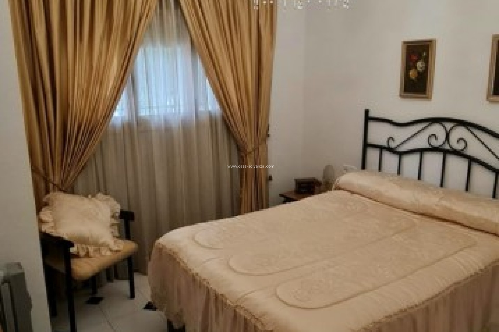 Resale - Villa - Benidorm - Costa Blanca