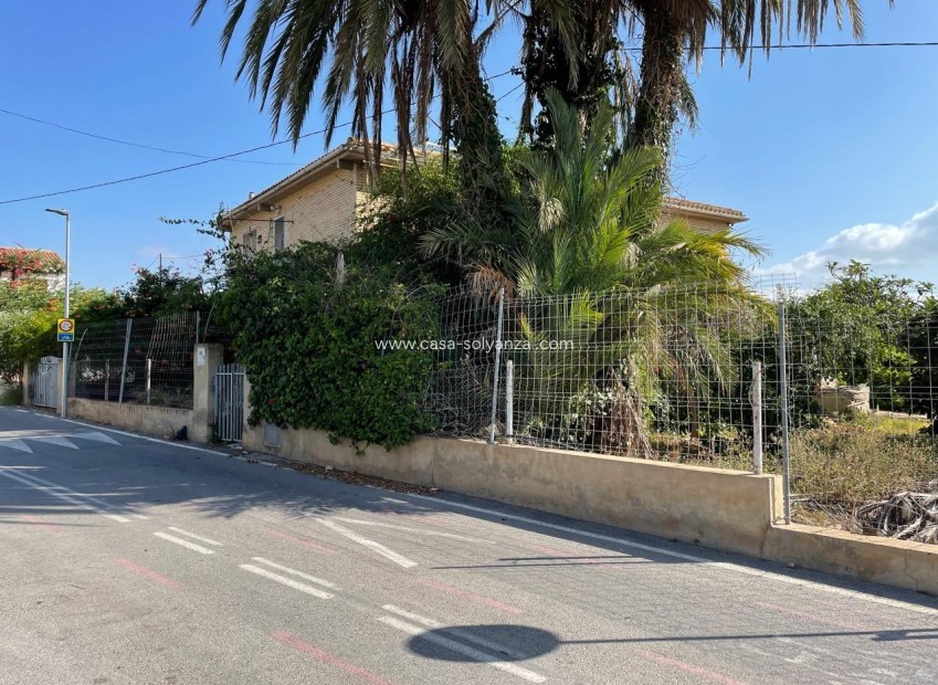 Resale - Villa - Benidorm - Salto Del Agua