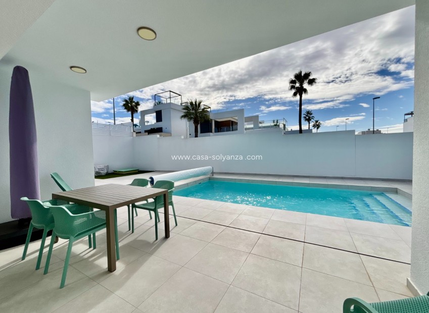 Resale - Villa - Benijofar - Benijofar - Village