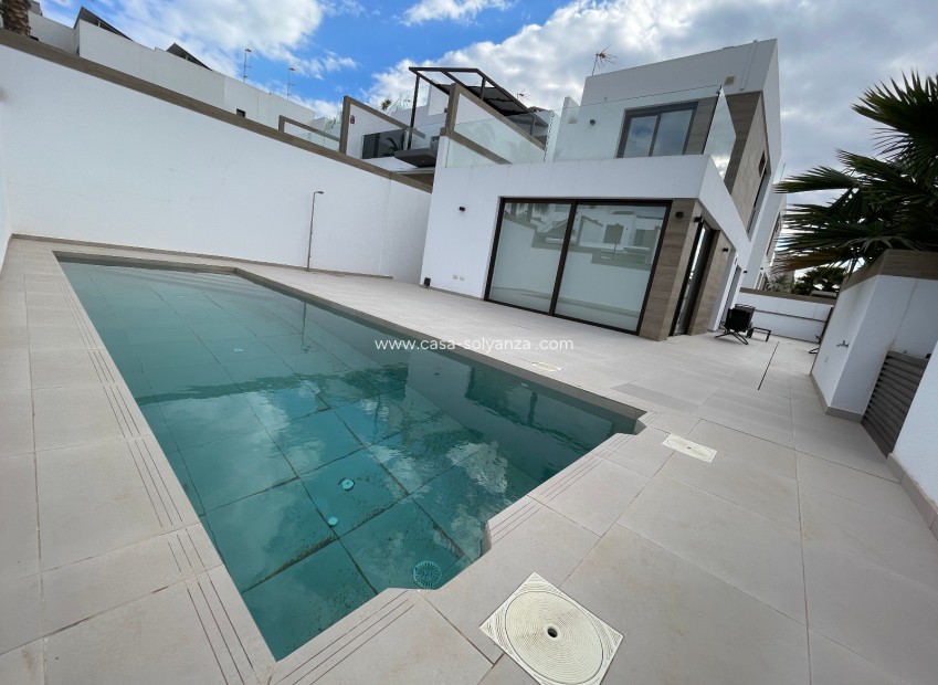 Resale - Villa - Benijofar - Costa Blanca