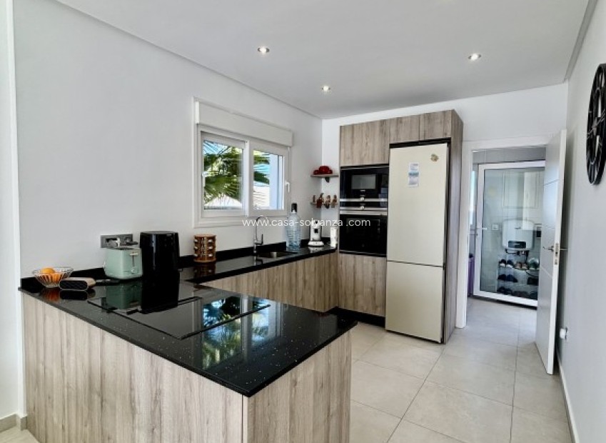 Resale - Villa - Benijofar - Costa Blanca