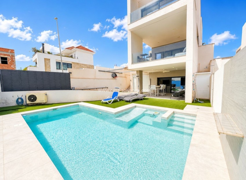 Resale - Villa - Benijofar - Costa Blanca
