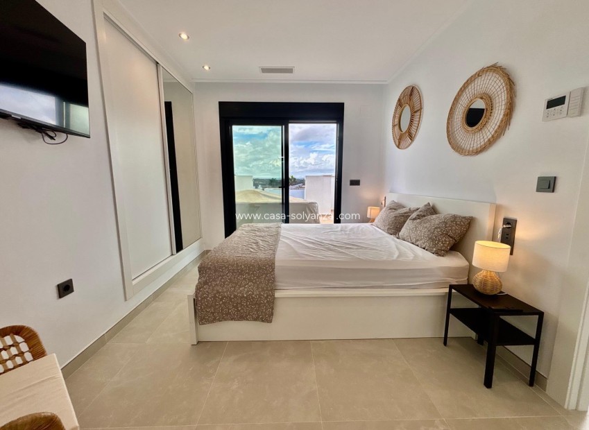 Resale - Villa - Benijofar - Pueblo 4