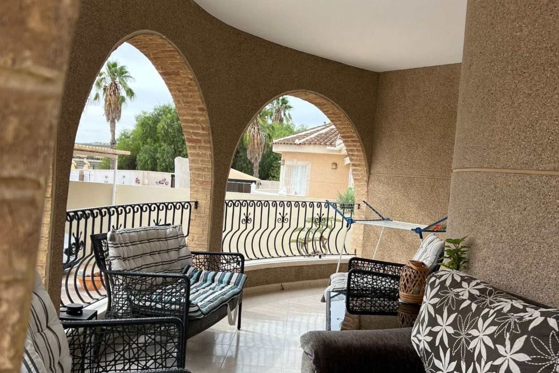 Resale - Villa - Benijofar - Urbanizacion Monteazul
