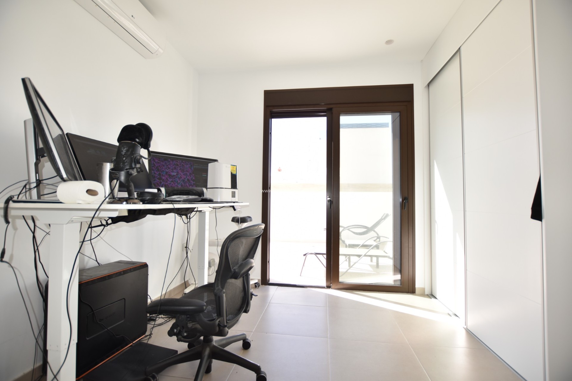 Resale - Villa - Benijófar