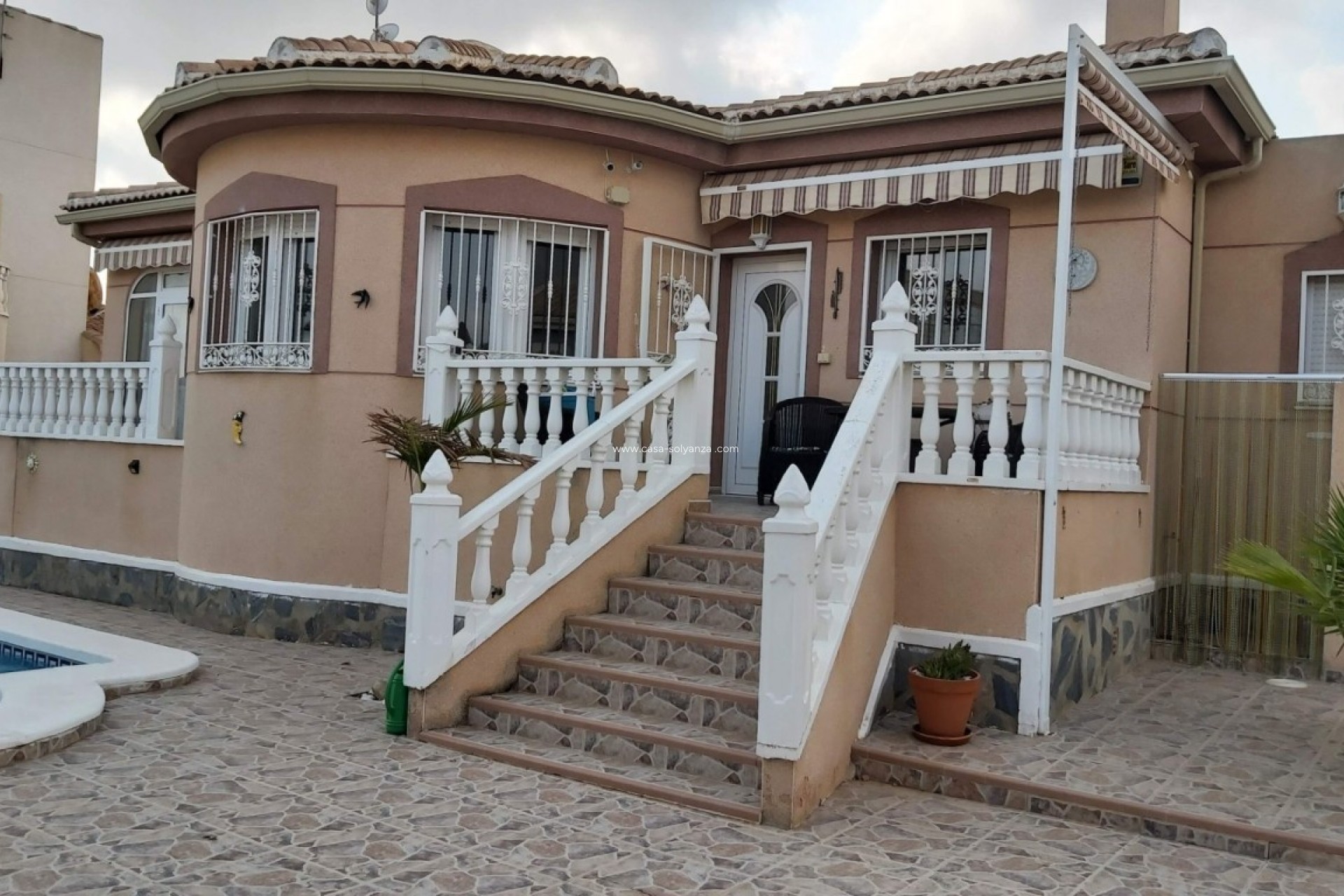 Resale - Villa - Benimar - Costa Blanca