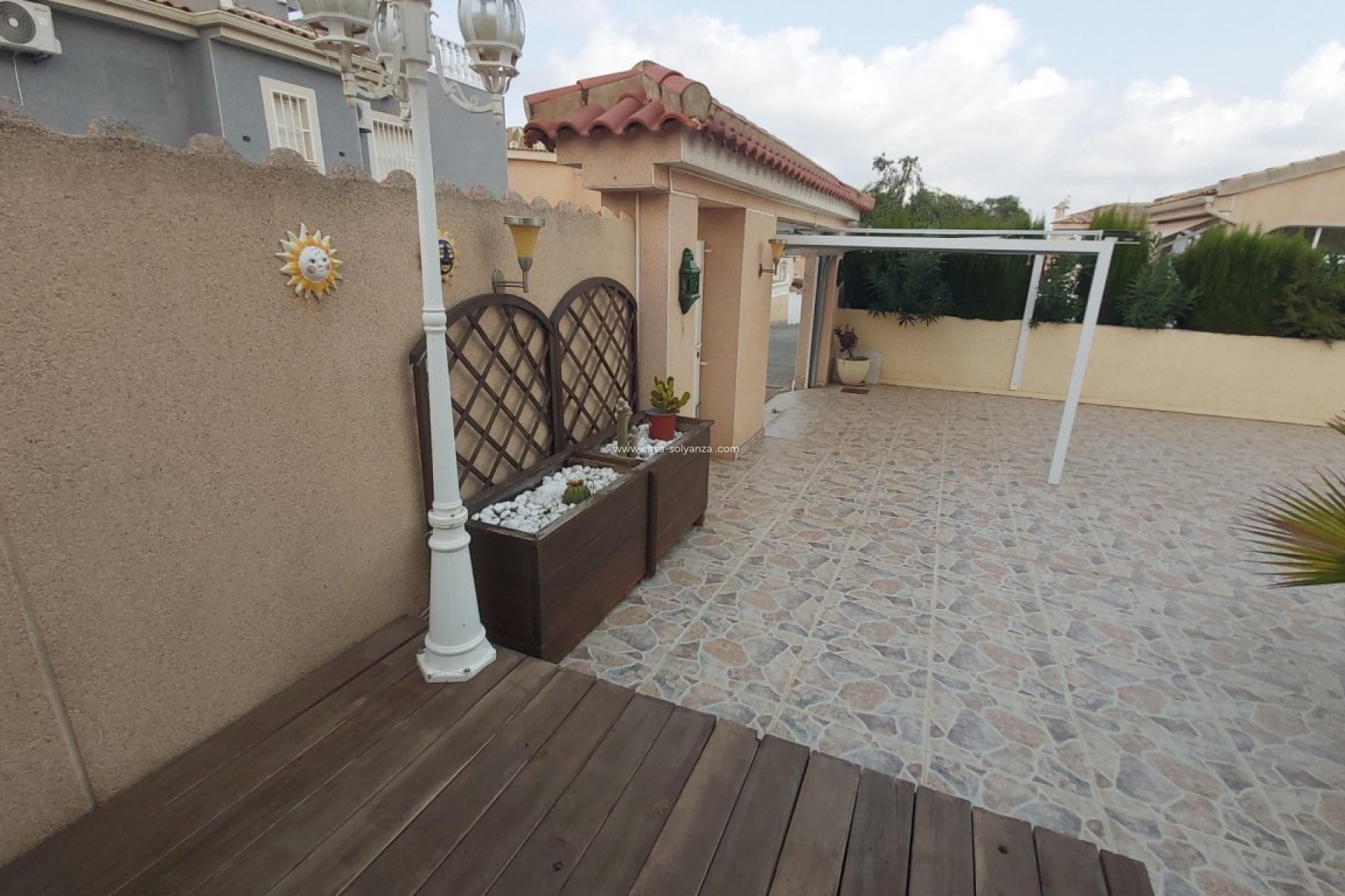 Resale - Villa - Benimar - Costa Blanca