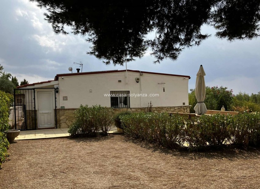 Resale - Villa - Biar - Costa Blanca