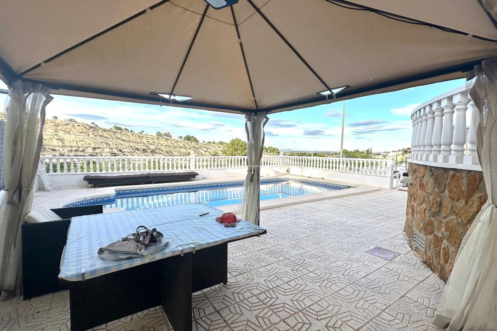 Resale - Villa - Bigastro - Comunidad Valenciana