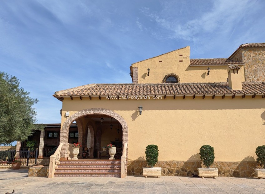 Resale - Villa - Bigastro - Inland