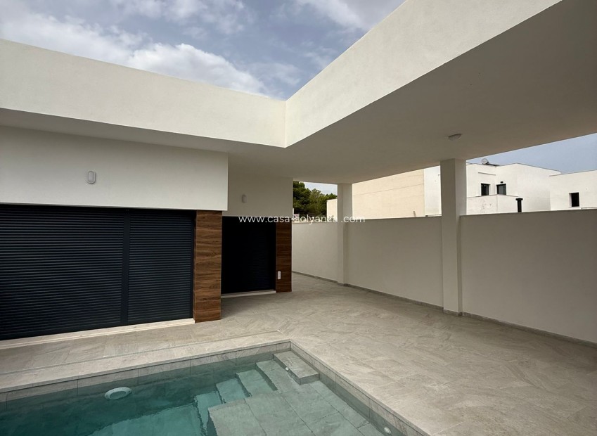 Resale - Villa - Bigastro