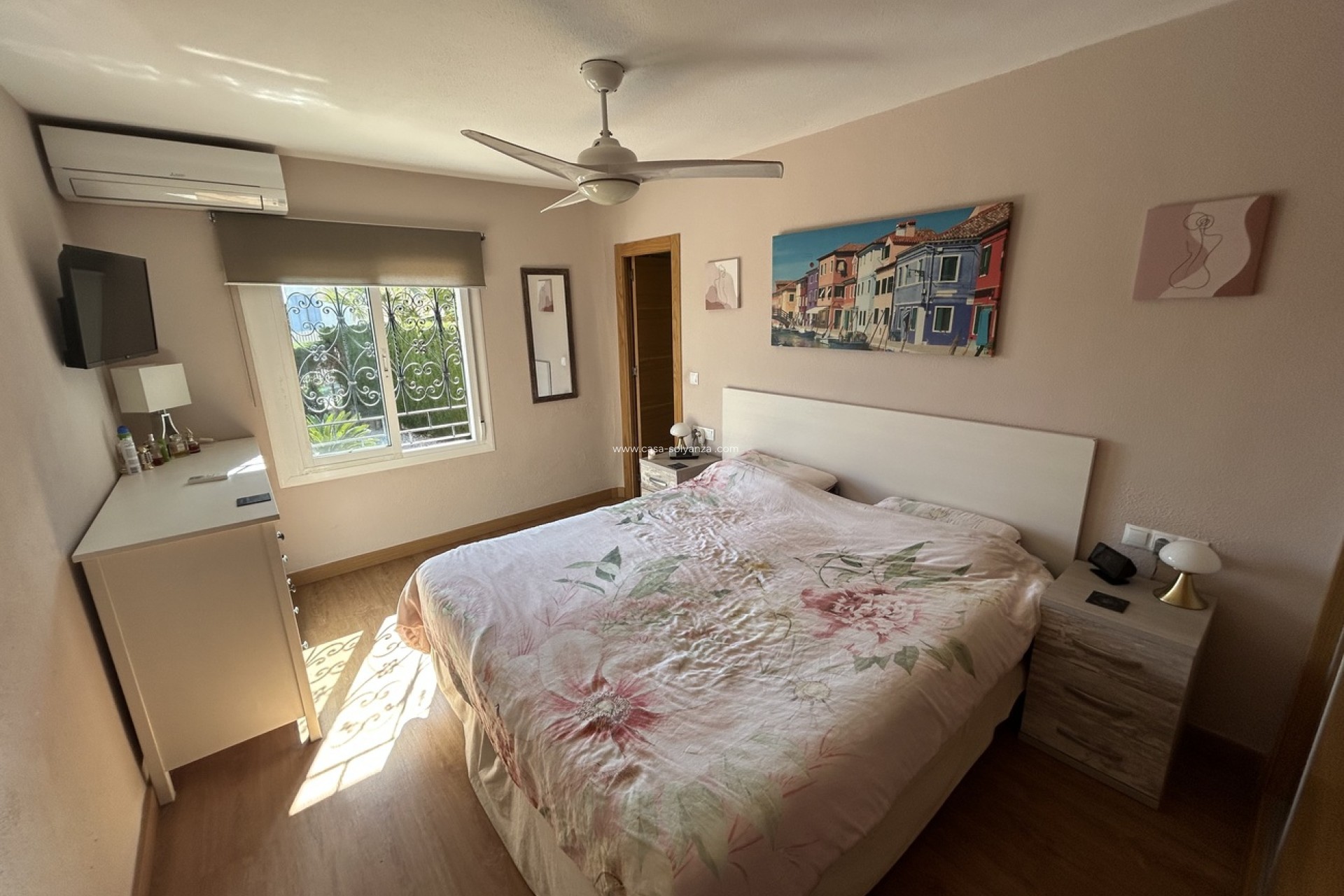 Resale - Villa - Cabo de Palos - Cala Flores