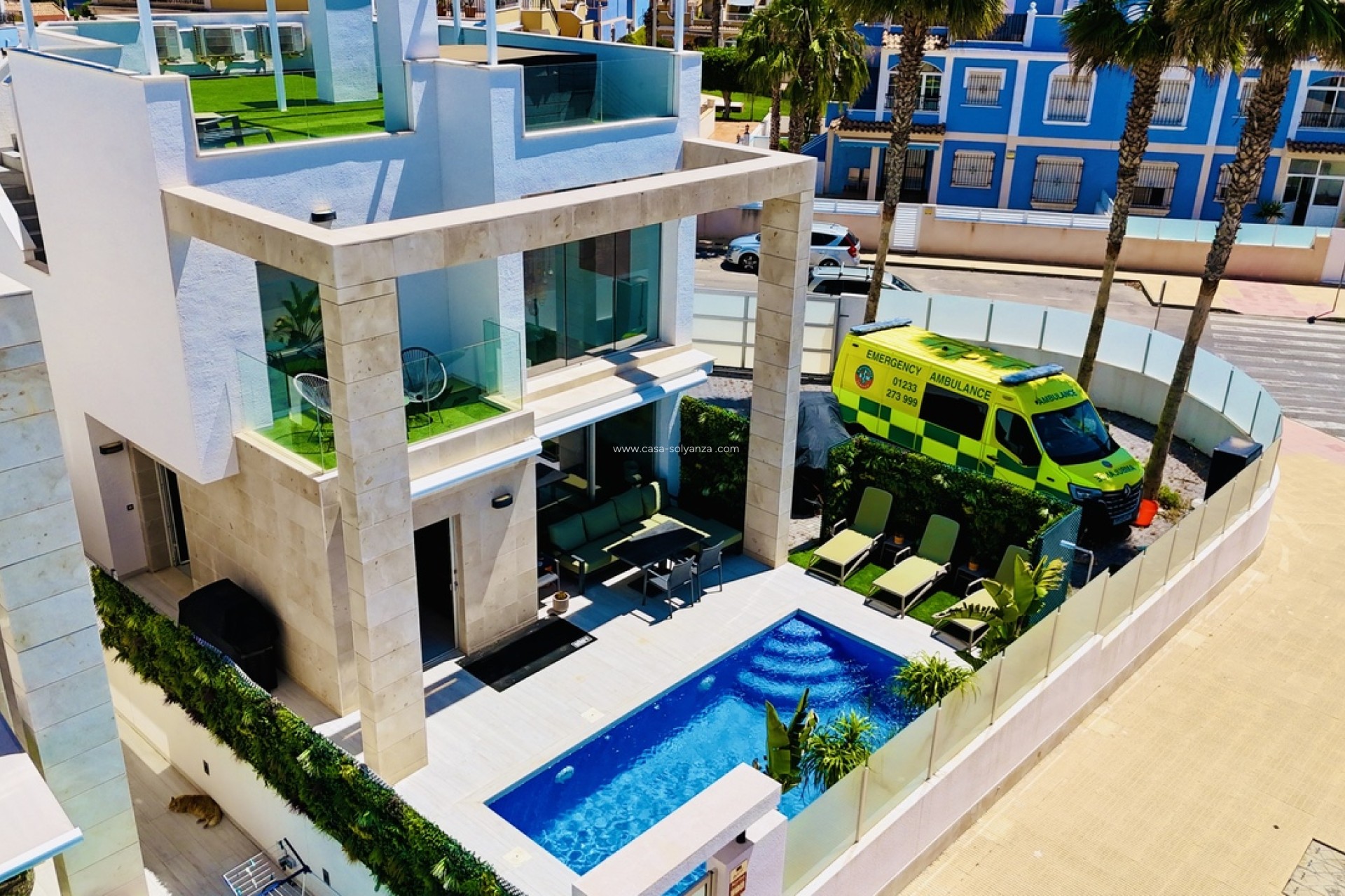 Resale - Villa - Cabo Roig - Costa Blanca