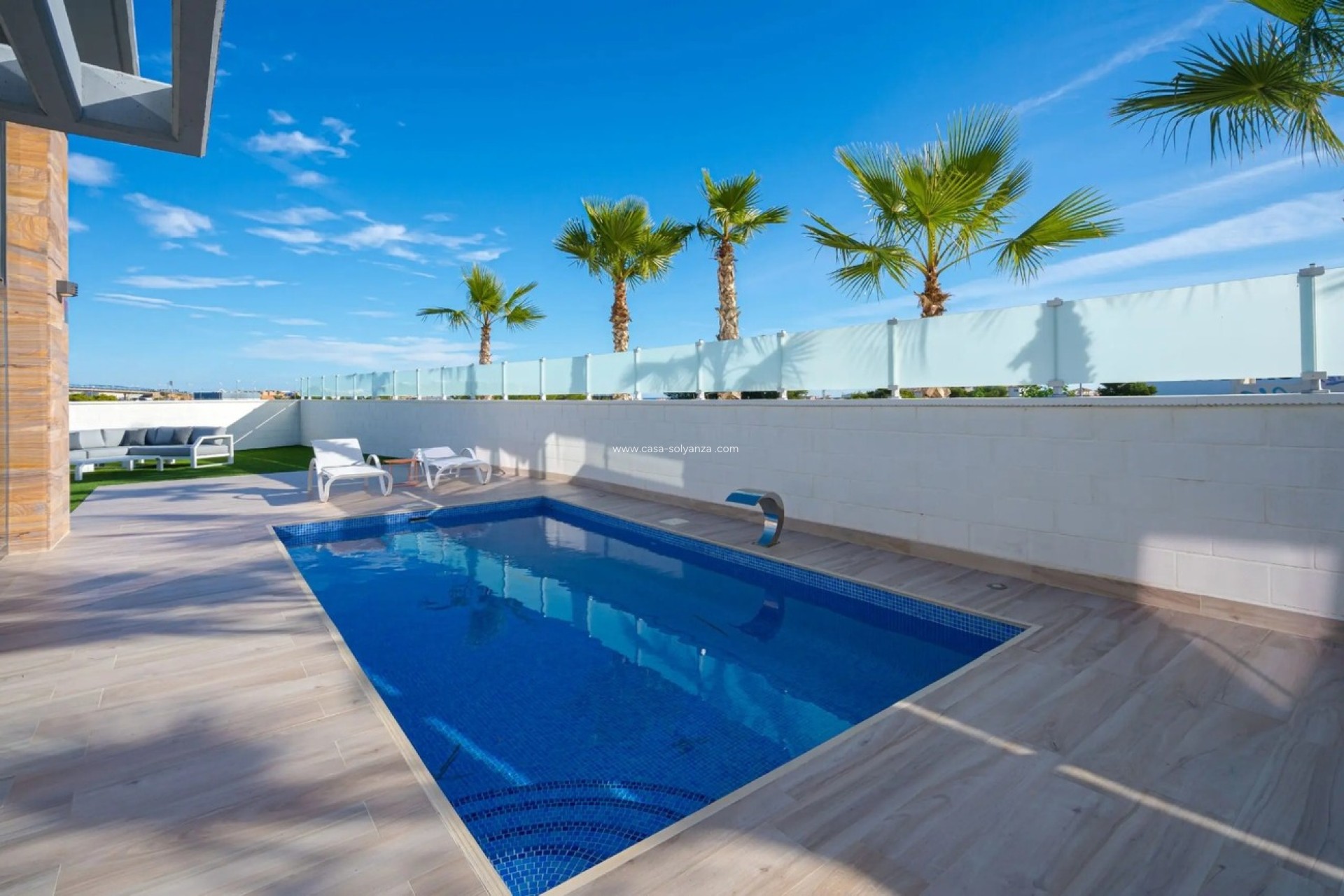 Resale - Villa - Cabo Roig - Costa Blanca