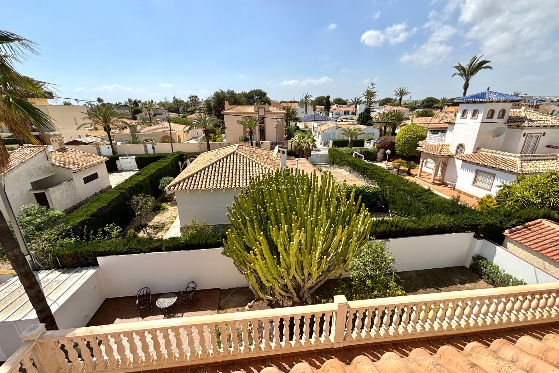 Resale - Villa - Cabo Roig - Costa Blanca