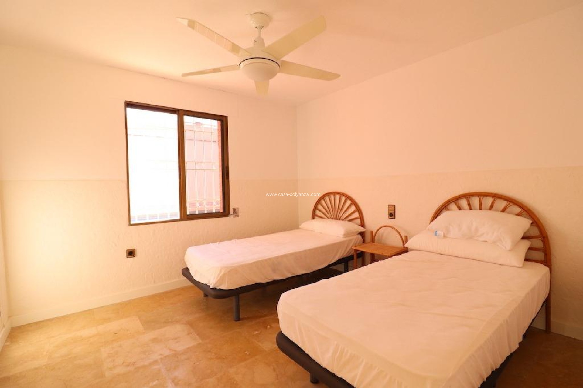 Resale - Villa - Cabo Roig - Costa Blanca