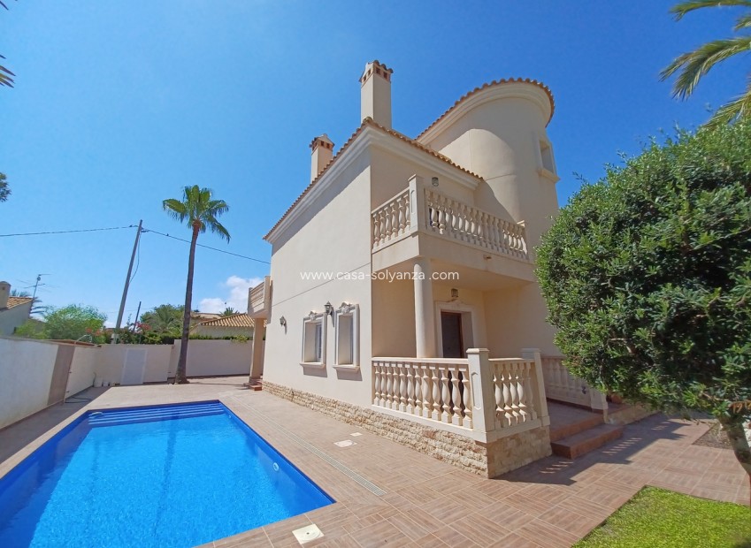 Resale - Villa - Cabo Roig - Costa Blanca
