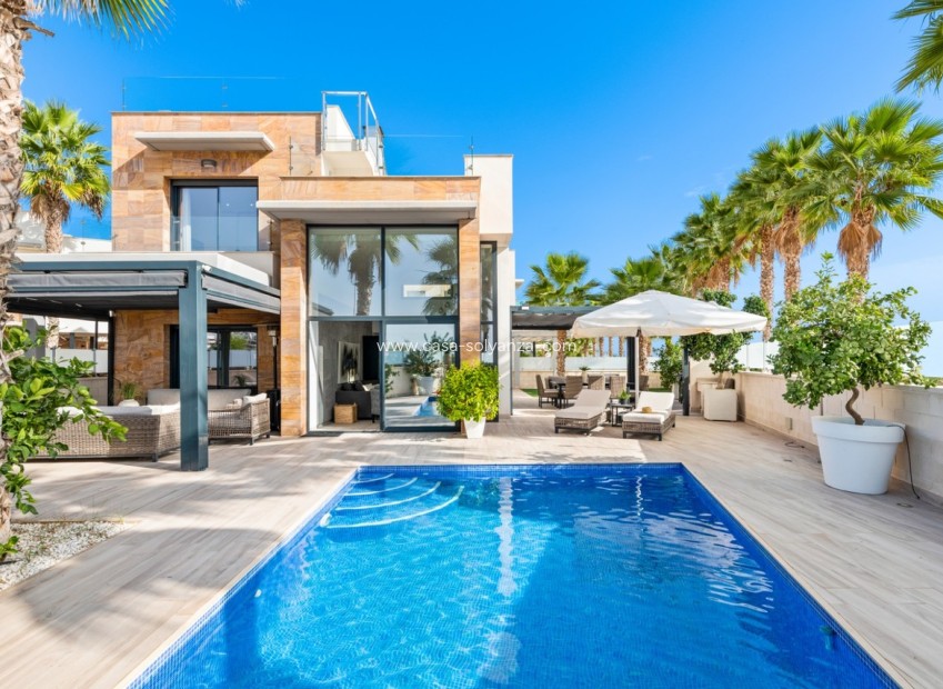 Resale - Villa - Cabo Roig - Costa Blanca