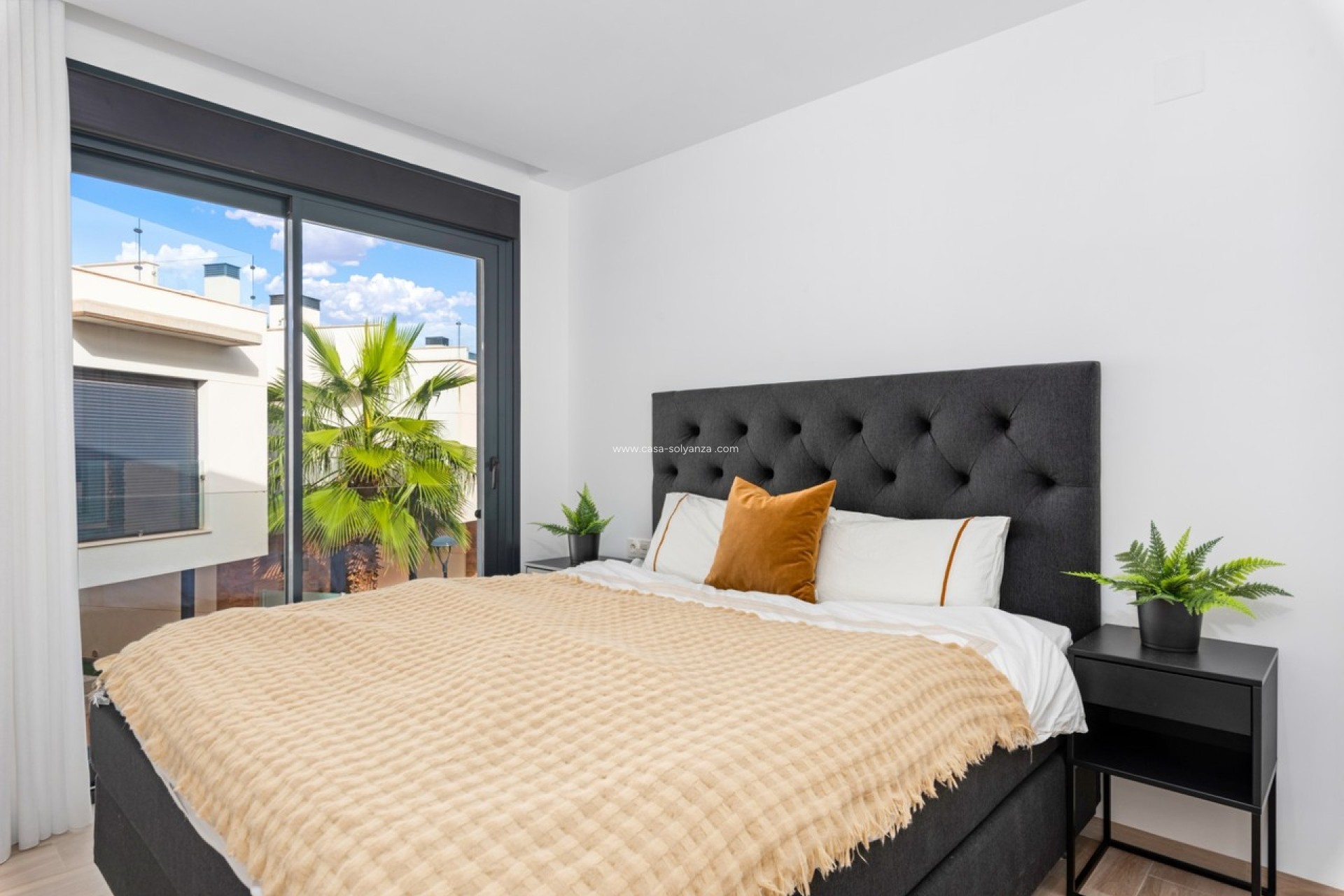 Resale - Villa - Cabo Roig - Costa Blanca