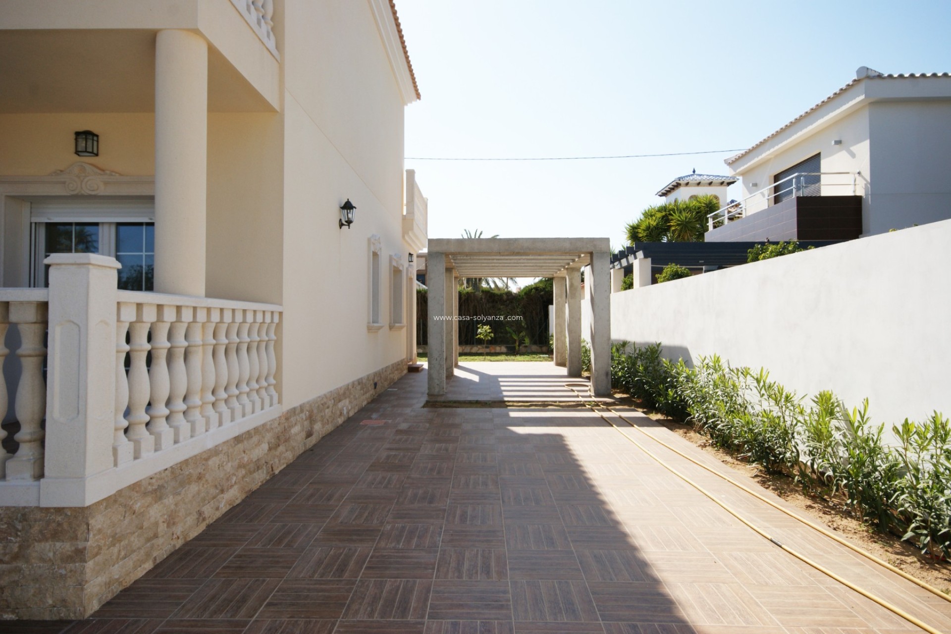 Resale - Villa - Cabo Roig - Costa Blanca