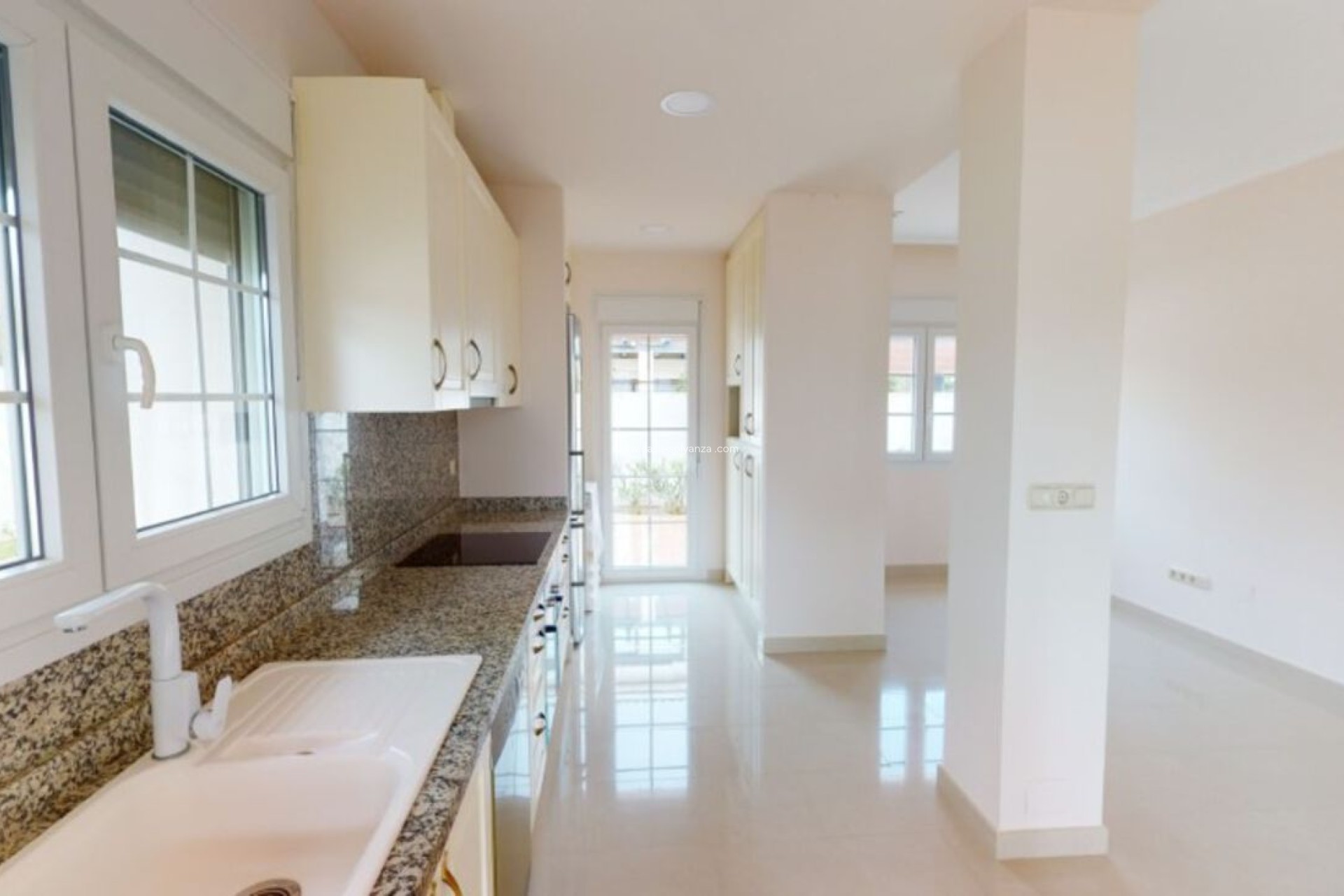 Resale - Villa - Cabo Roig - Costa Blanca