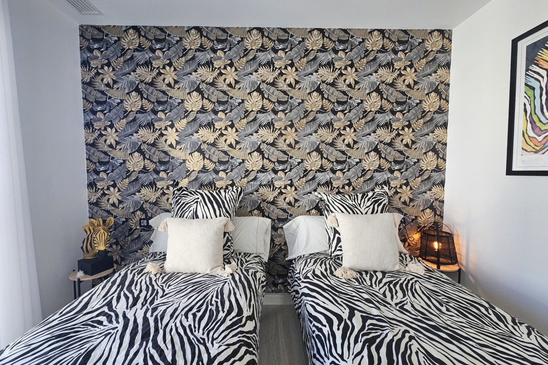 Resale - Villa - Cabo Roig - Costa Blanca