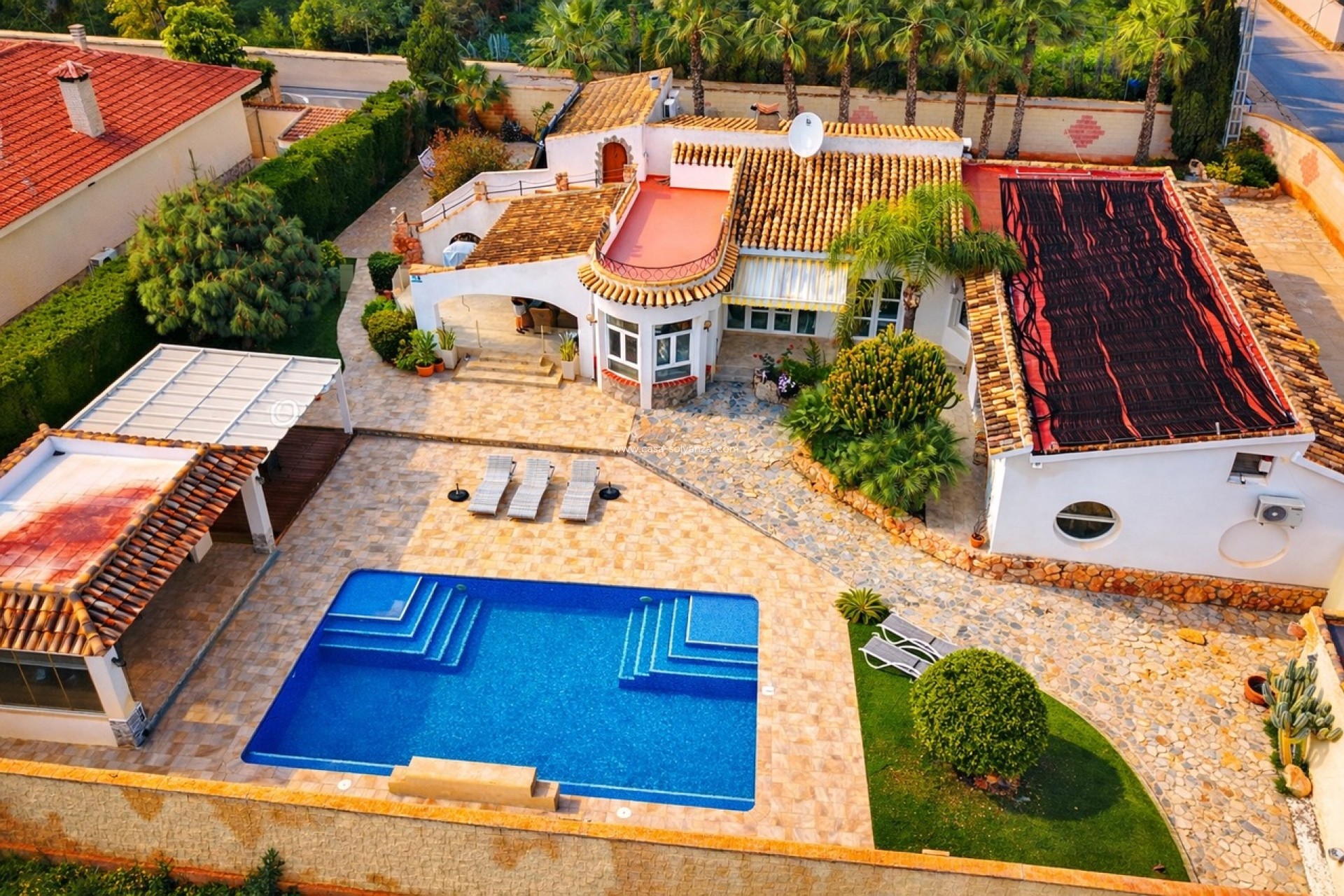Resale - Villa - Cabo Roig - Costa Blanca