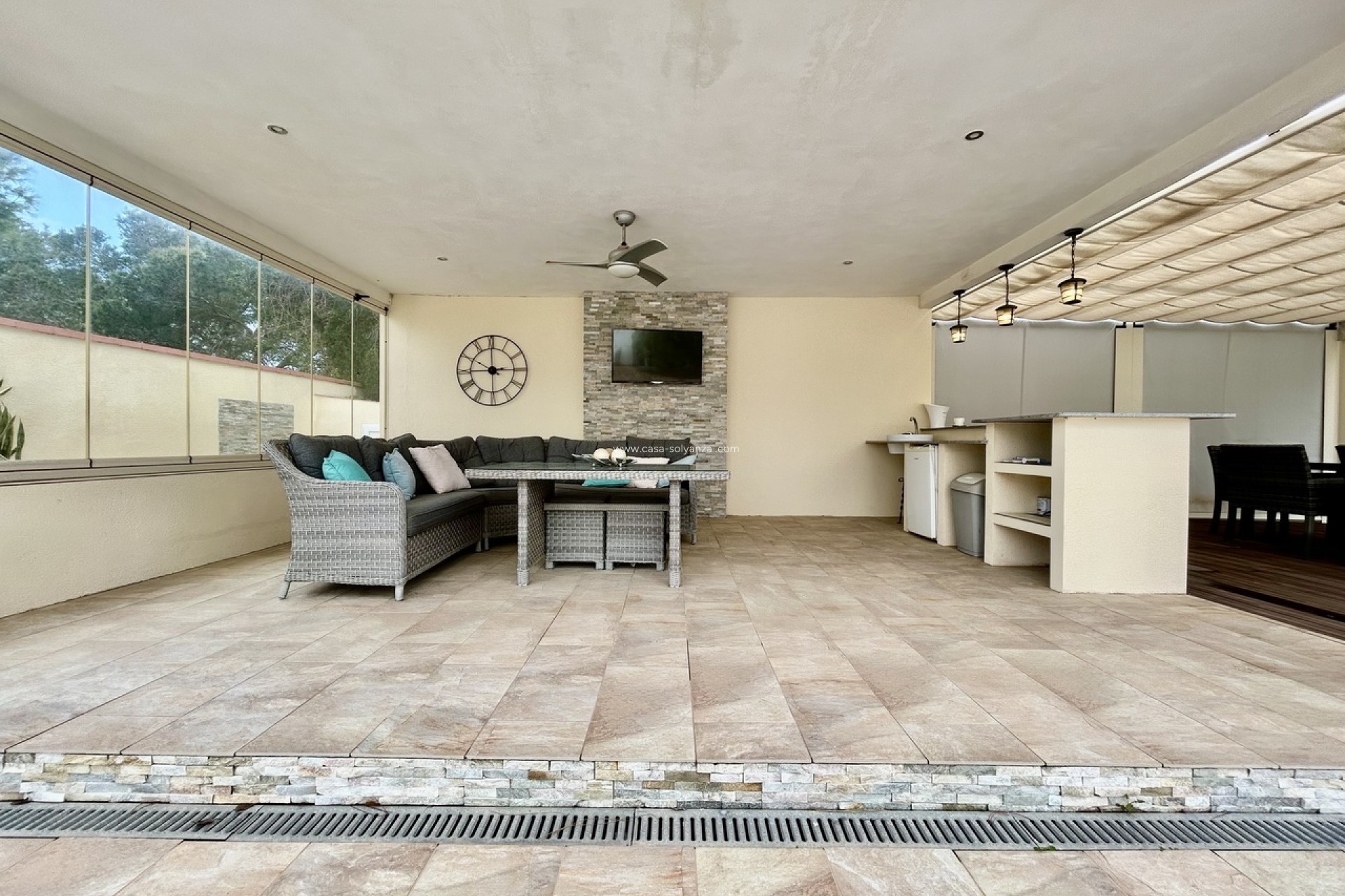 Resale - Villa - Cabo Roig - Costa Blanca