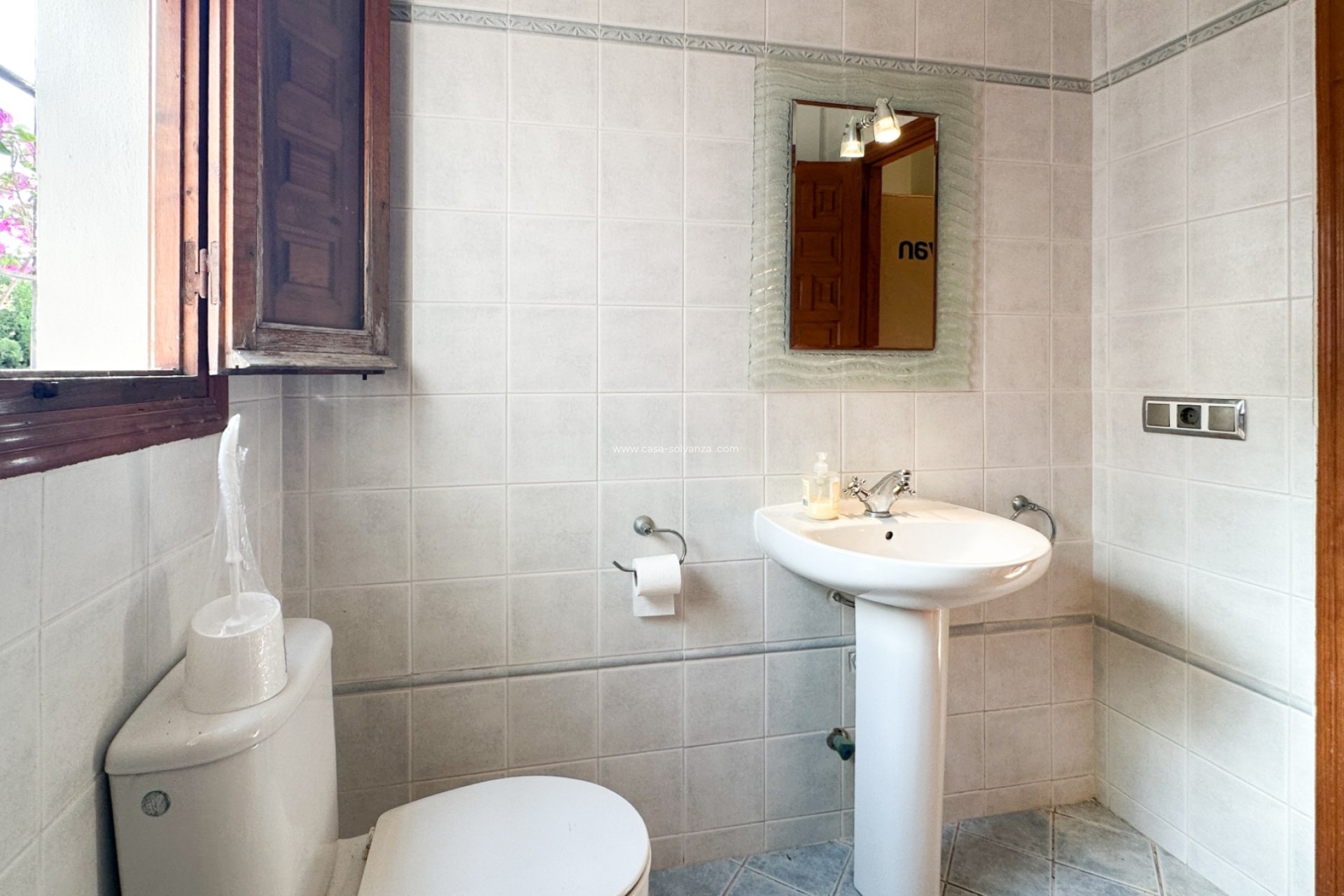 Resale - Villa - Cabo Roig - Costa Blanca
