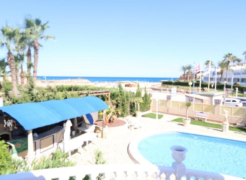 Resale - Villa - Cabo Roig - MUY CERCA DE LA PLAYA
