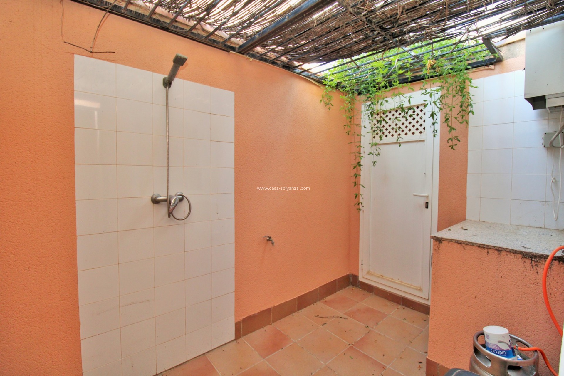 Resale - Villa - Cabo Roig